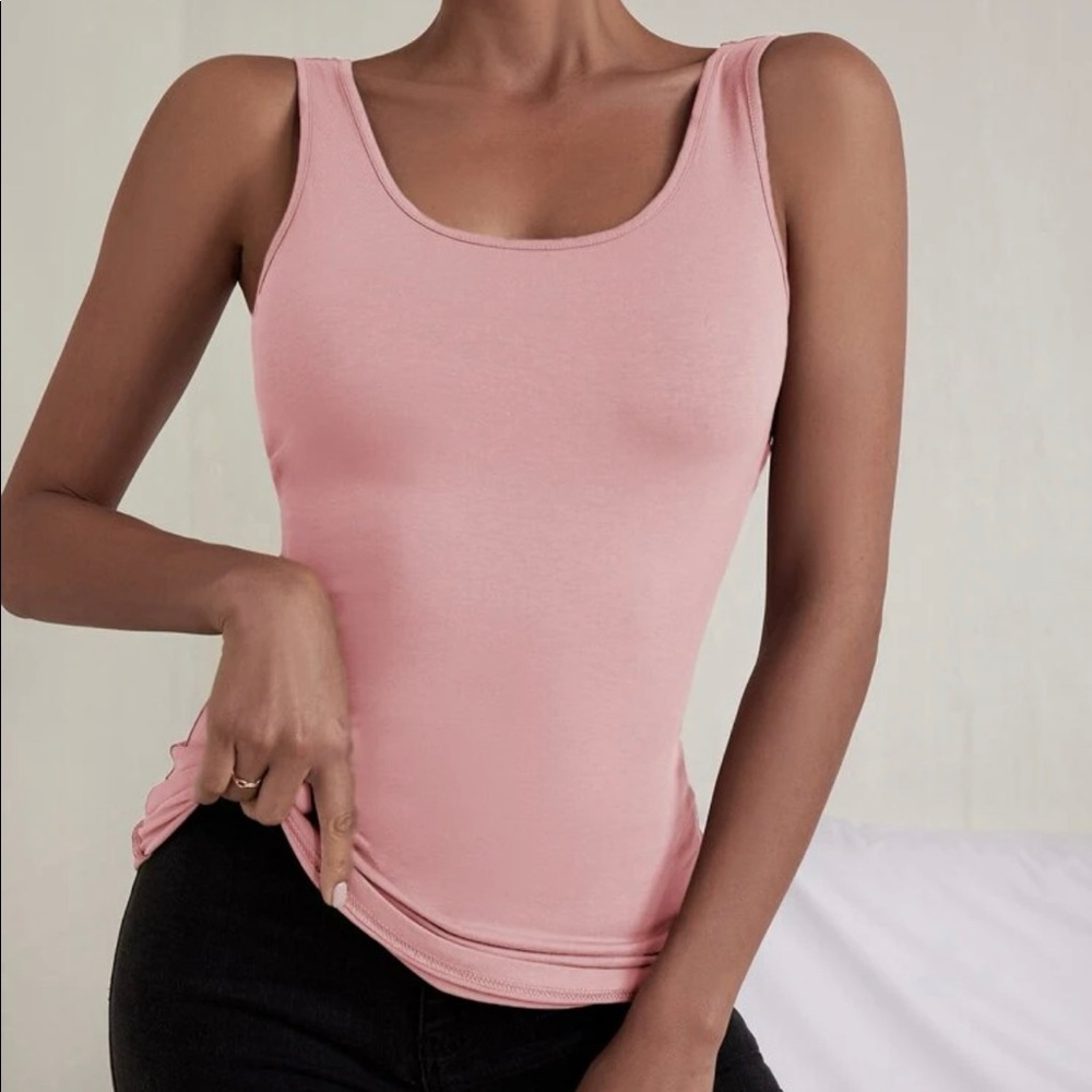 SHEIN Solid Form Fitted Tank Top BNWT